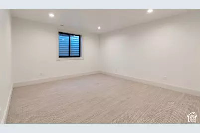 196 W Summerhill Ln N #126, Centerville, UT 84014 - Photo 38