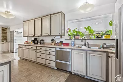 749 W Sunny Ln, Orem, UT 84058 - Photo 12