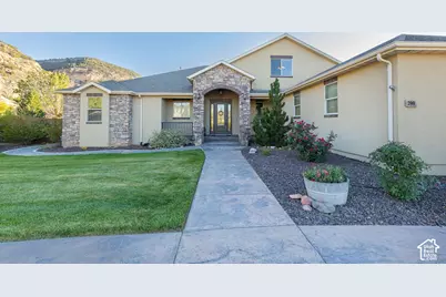 799 W Chuwi, Kanarraville, UT 84742 - Photo 2