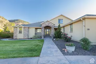 799 W Chuwi, Kanarraville, UT 84742 - Photo 2