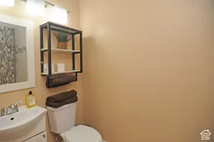 550 E 450 N, Ogden, UT 84404 - Photo 18
