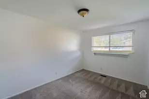 8613 S Vaquero Dr E, Sandy, UT 84094 - Photo 14