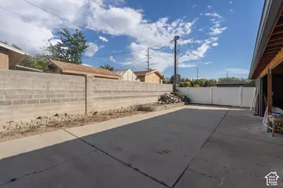 8613 S Vaquero Dr E, Sandy, UT 84094 - Photo 36