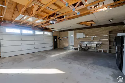 8613 S Vaquero Dr E, Sandy, UT 84094 - Photo 22