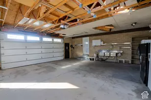 8613 S Vaquero Dr E, Sandy, UT 84094 - Photo 22