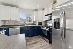 293 W Ann Cir, Stansbury Park, UT 84074 - Photo 10