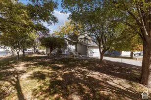 4890 W Calyx Cir S, West Jordan, UT 84084 - Photo 30