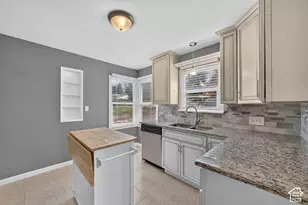 3158 S 650 W, Bountiful, UT 84010 - Photo 8