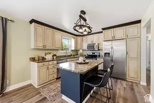 9183 S Laura Anne Way, Sandy, UT 84094 - Photo 8