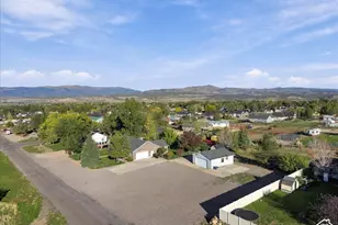 535 E 400 S, Mount Pleasant, UT 84647 - Photo 42