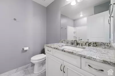 673 W 2200 N, Centerville, UT 84014 - Photo 18