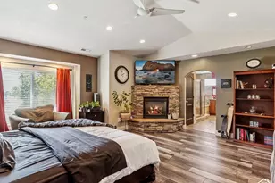 922 S 1760 W, Syracuse, UT 84075 - Photo 26