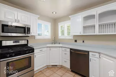 155 W 5600 S, Ogden, UT 84405 - Photo 20
