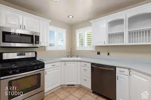 155 W 5600 S, Ogden, UT 84405 - Photo 20