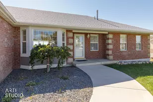 155 W 5600 S, Ogden, UT 84405 - Photo 6