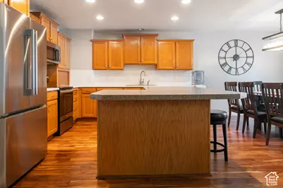 176 Park Shadows Cir, Bountiful, UT 84010 - Photo 8