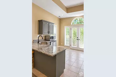 13 La Montagne Ln, Sandy, UT 84092 - Photo 22