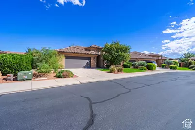 382 E Desert Ln, Ivins, UT 84738 - Photo 2