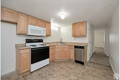 2616 Yermo Ave, Salt Lake City, UT 84109 - Photo 20