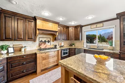 12171 S Margaret Rose Dr, Riverton, UT 84065 - Photo 12