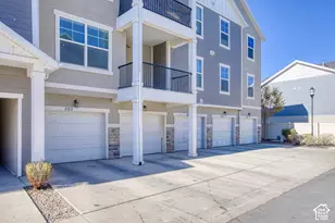 14452 S Selvig Way, Riverton, UT 84096 - Photo 2