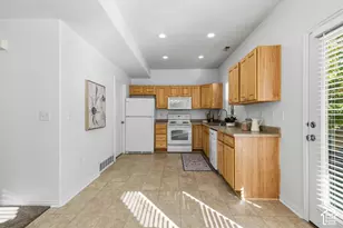 14483 S Stone Stream St, Herriman, UT 84096 - Photo 8