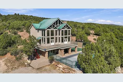 2059 E 1900 S, New Harmony, UT 84757 - Photo 2