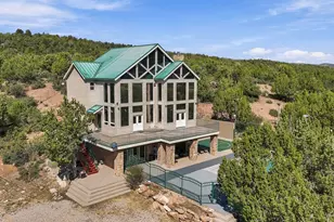 2059 E 1900 S, New Harmony, UT 84757 - Photo 2