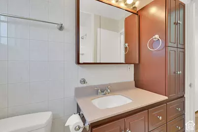 4193 S 1865 E, Holladay, UT 84124 - Photo 26