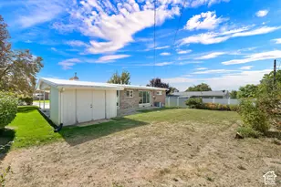 4193 S 1865 E, Holladay, UT 84124 - Photo 38