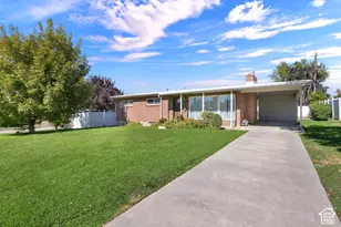 4193 S 1865 E, Holladay, UT 84124 - Photo 2