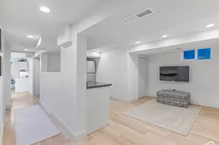 2938 S Hudson Cir E, Salt Lake City, UT 84106 - Photo 18