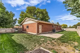 1611 S 75 E, Bountiful, UT 84010 - Photo 30