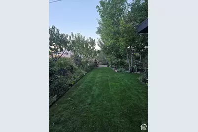 1397 Ritter Dr, Riverdale, UT 84405 - Photo 20