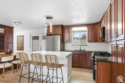 960 E Sagehill Dr, Holladay, UT 84124 - Photo 14