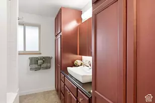 960 E Sagehill Dr, Holladay, UT 84124 - Photo 20