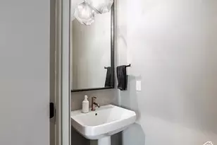 826 S West Temple, Salt Lake City, UT 84101 - Photo 14