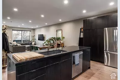 826 S West Temple #C, Salt Lake City, UT 84101 - Photo 8