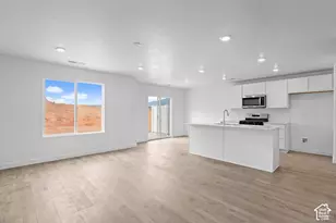 2180 S Tower Bridge Dr, Washington, UT 84780 - Photo 8