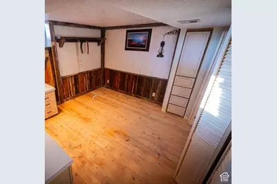 4896 S Adams Ave E, South Ogden, UT 84403 - Photo 30