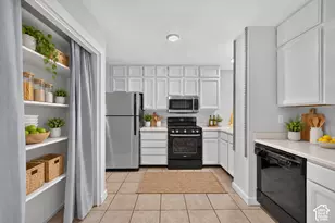 29 S State St E, Salt Lake City, UT 84111 - Photo 10