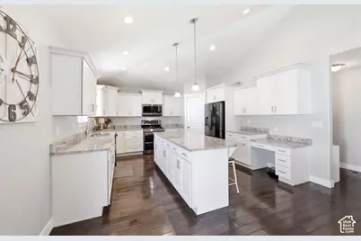880 N Rocky Mountain Way, Elk Ridge, UT 84651 - Photo 6
