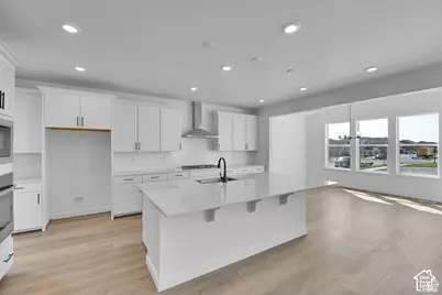 5345 N Horseshoe Way E #521, Eagle Mountain, UT 84005 - Photo 2