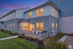 10499 S Liv Way, South Jordan, UT 84009 - Photo 2