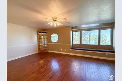 690 Liston Cir, Kaysville, UT 84037 - Photo 12