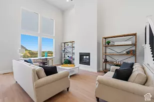 48 E Limber Pine Dr, Mapleton, UT 84664 - Photo 8