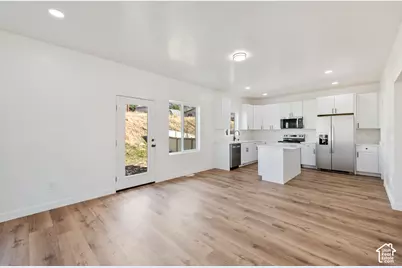 1551 S 3170 E, Spanish Fork, UT 84660 - Photo 8