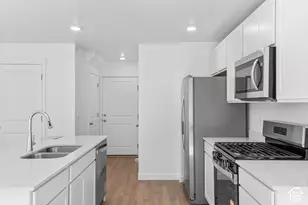 1983 E Belmont Ln, Salem, UT 84653 - Photo 6
