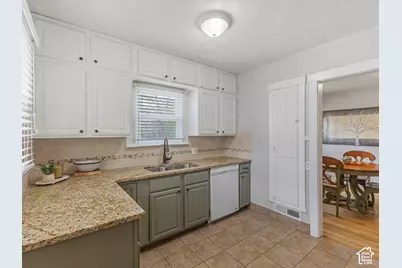 1232 28th St, Ogden, UT 84403 - Photo 12