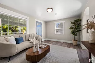668 E Springview Dr, Salt Lake City, UT 84106 - Photo 4